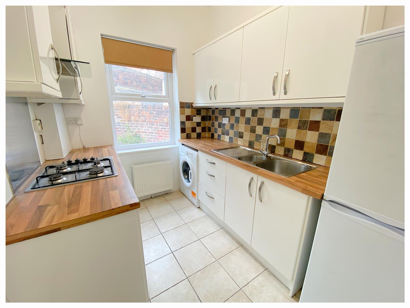 63 Junction Road,Hunters Bar,Sheffield S11 8XA,4 Bedrooms Bedrooms,1 BathroomBathrooms,Terraced,1857